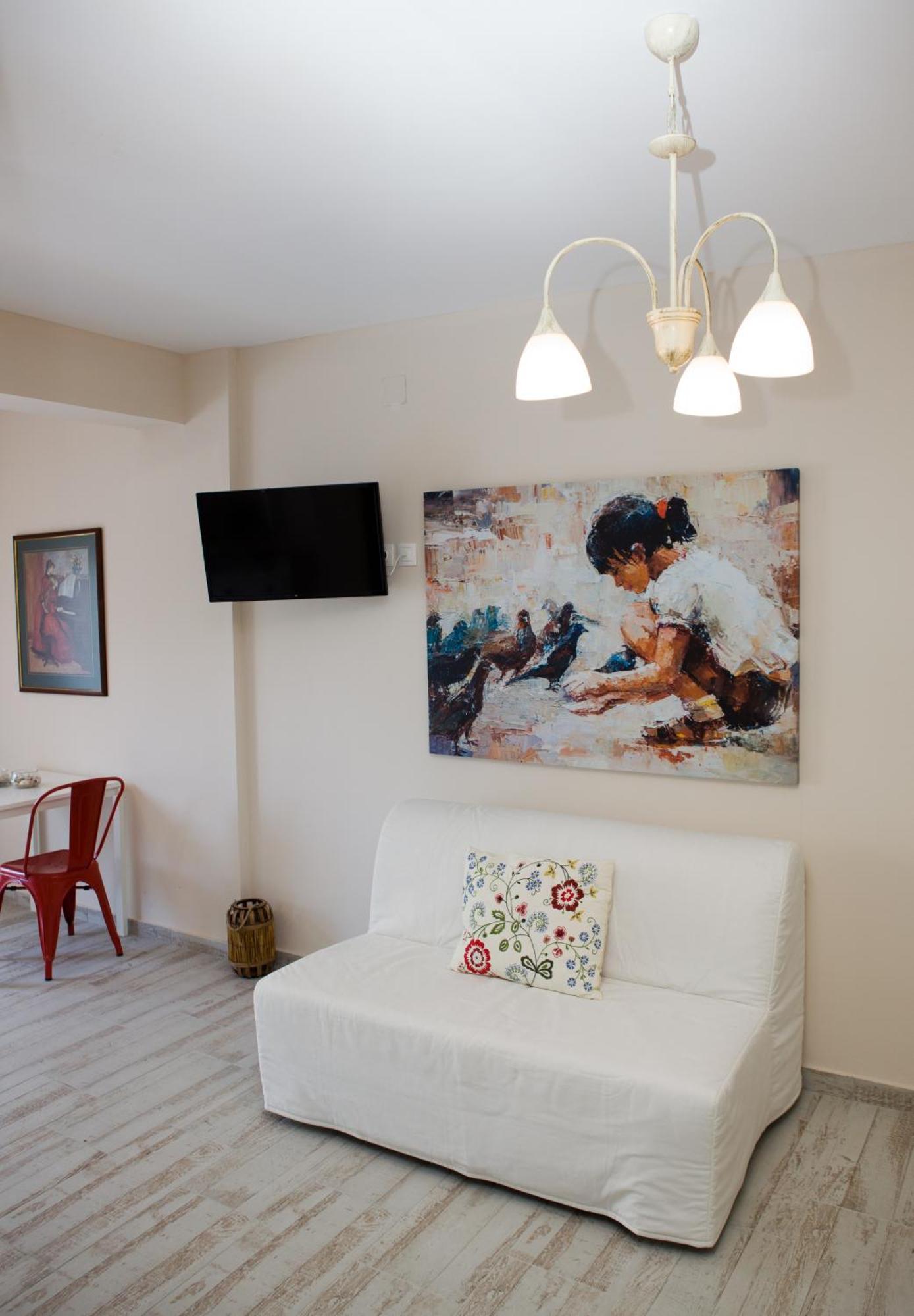 Axion Esti Apartments Скопелос Екстериор снимка