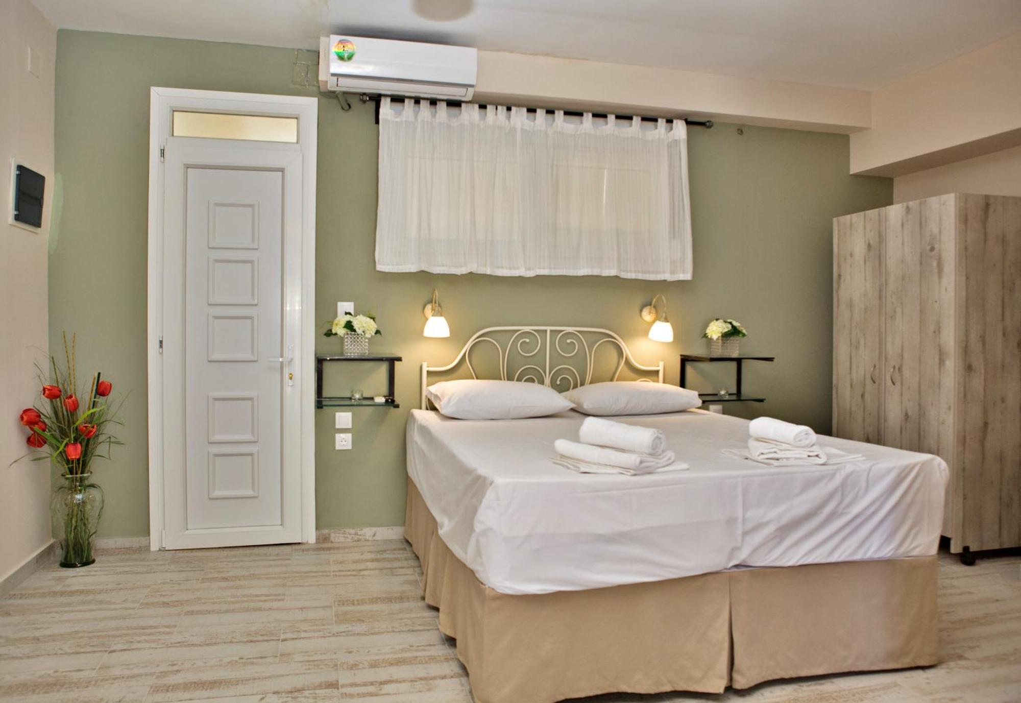 Axion Esti Apartments Скопелос Стая снимка